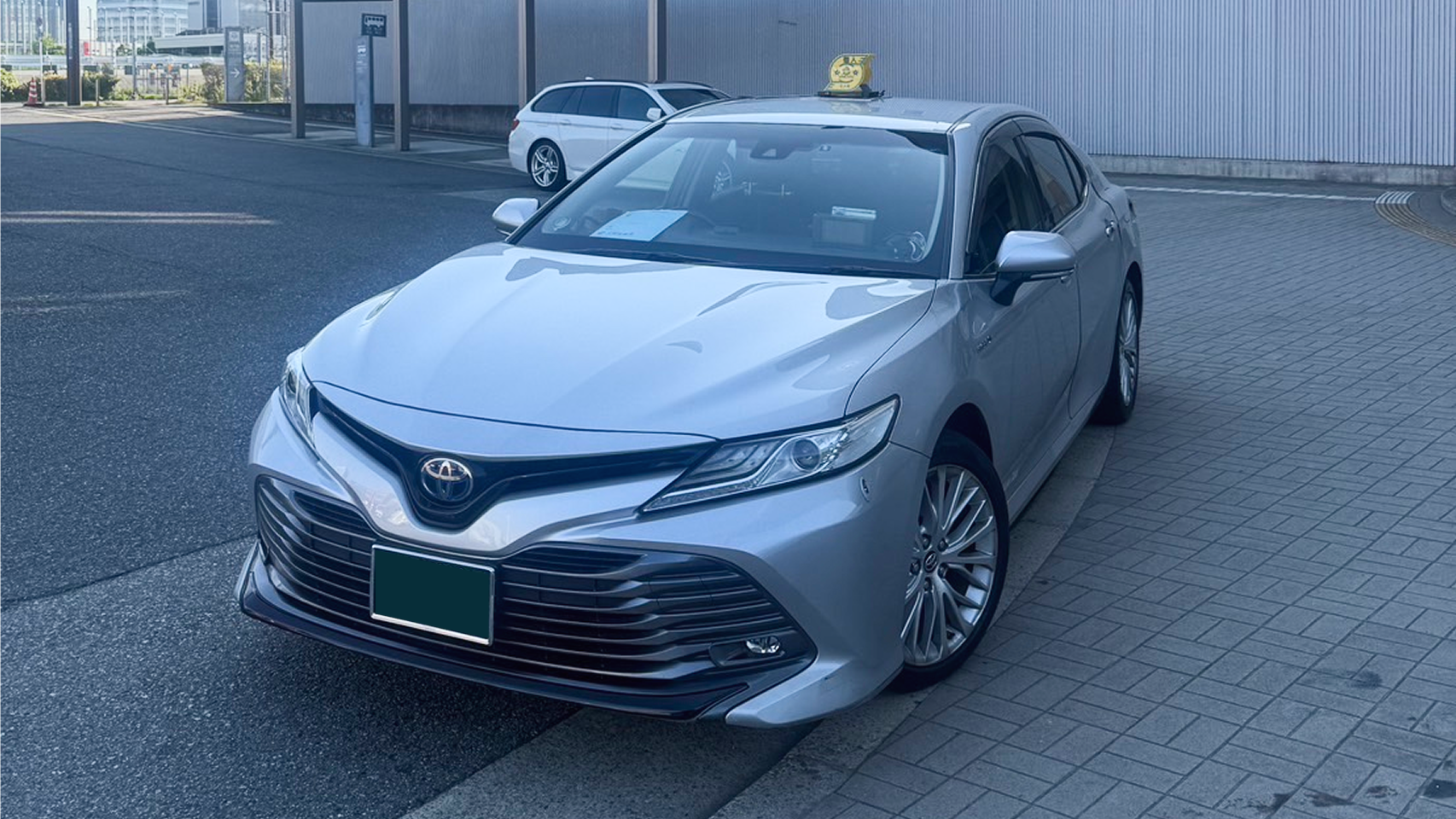 Sedan 外装